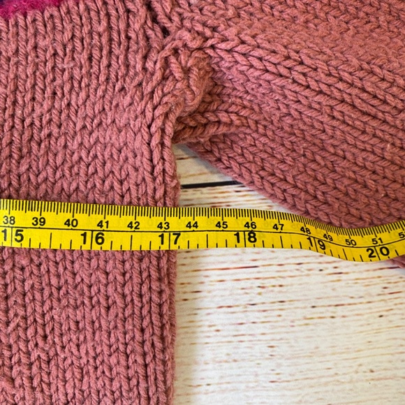 Vintage Knit Cardigan | Dusty Pink & Cream Fair Isle | S | Button Front - Picture 6 of 7